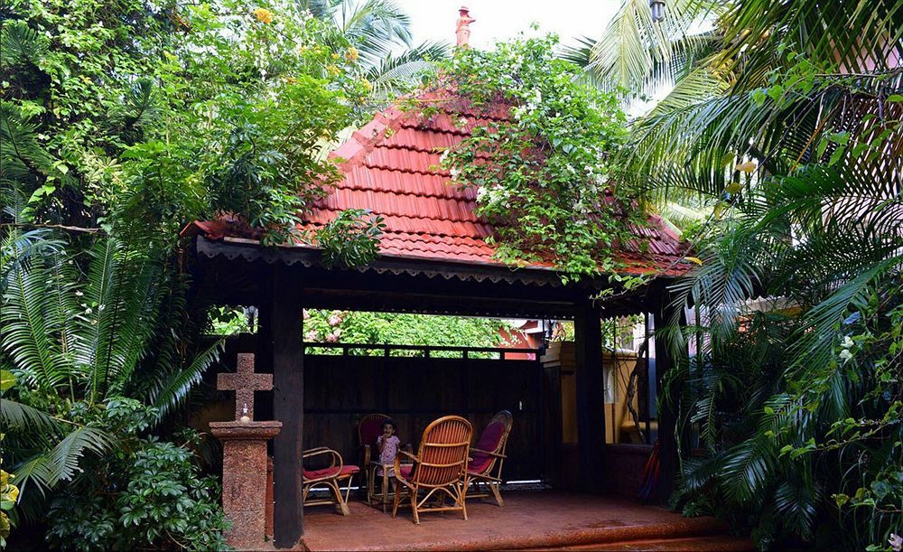Bougainvillea Guest House カンドリム エクステリア 写真